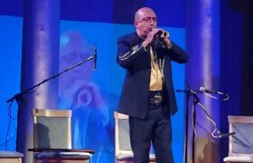 لون توانیان و آرمن آساتوریان در چهلمین جشنواره موسیقی فجر به اجرای برنامه می‌پردازند
