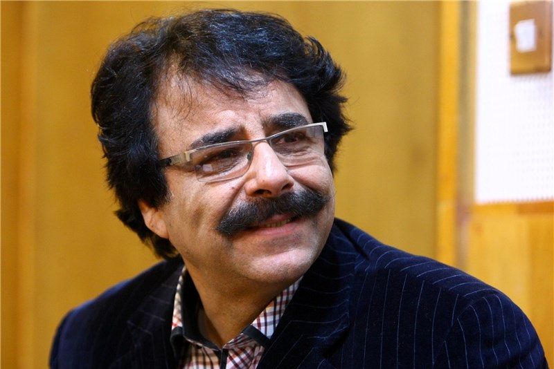 علیرضا افتخاری: حمایت نکردند، زندگی‌ام را ساقط کردند