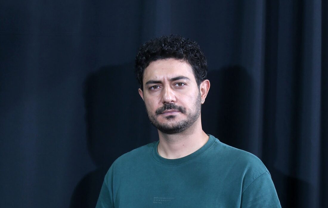 صدایم را زیر آوار موشک برای ایران ضبط کردم/وقتی موسیقی هم پدافند می‌شود