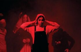 اجرای دوباره کنسرت‌نمایش «برگ خزون» همزمان با روز ملی کودک در نیاوران
