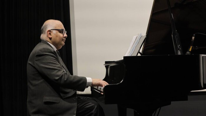 رونمایی از کتاب «مشق پیانونوازی ایرانی»؛ ادای دین به ۱۷۰ سال تاریخ پیانوی ایرانی