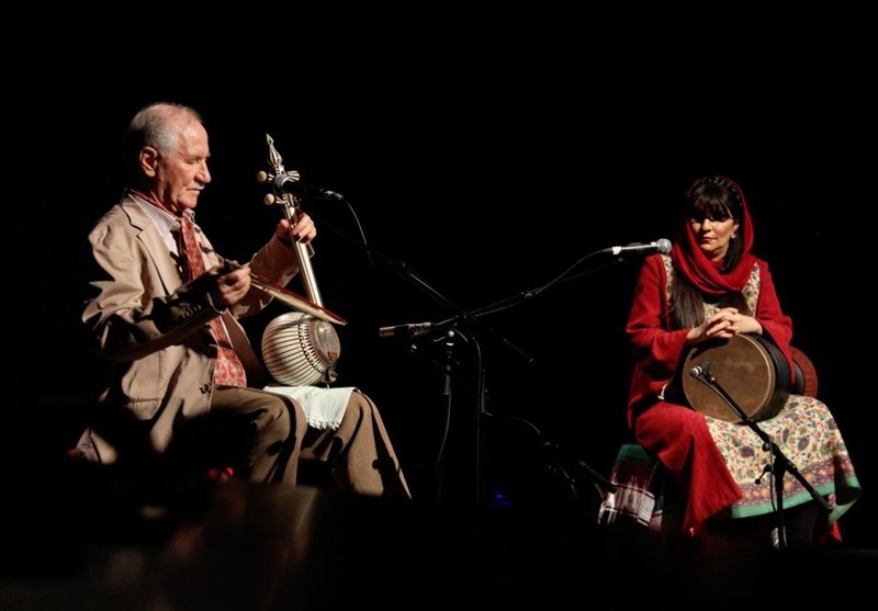 علی‌اکبر شکارچی؛ عصاره‌ای از عشق در «شب بخارا» / «نغمه‌ها را باد با خود می‌برد»