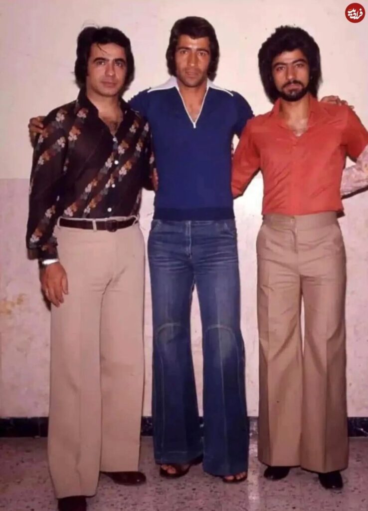 عکس قدیمی عارف و ستار و ناصر حجازی؛ یک ژست دوستانه در دهه ۵۰ / ریتم خبرگزاری موسیقی نوجوان