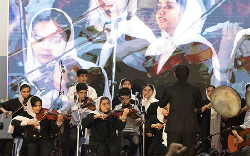 «شب‌های موسیقی جیرفت» با حضور گروه‌های محلی و گروه سنتی «ون‌تار»