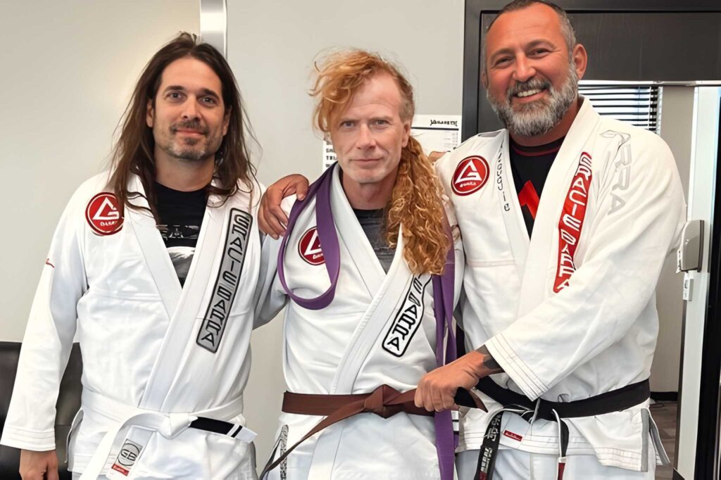 دیو ماستین در ۶۴ سالگی کمربند مشکی جوجیتسو برزیلی گرفت / ریتم خبرگزاری موسیقی نوجوان