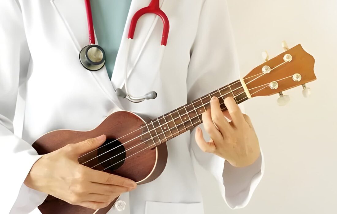 یافته‌های تازه درباره موسیقی‌درمانی حین جراحی؛ کاهش دارو و بیداری آرام‌تر