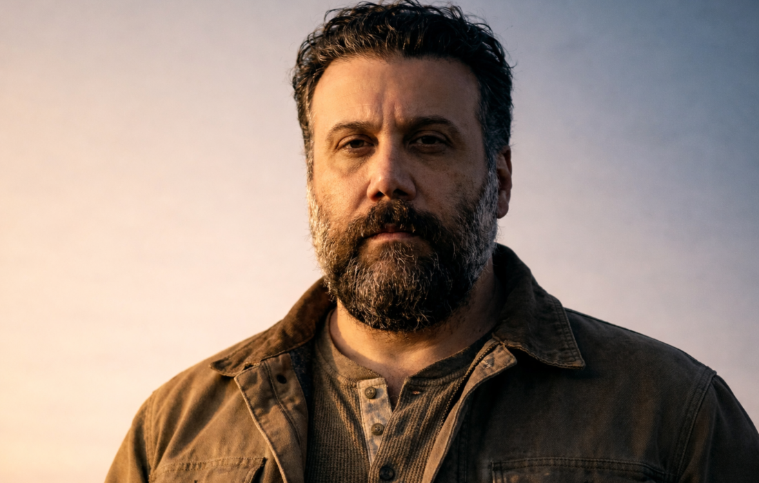 واکنش محسن چاوشی به برداشت‌ها از قطعه جدیدش؛ «خناس خطاب به مردم نیست»