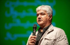 ساختار جشنواره موسیقی فجر باید تغییر کند