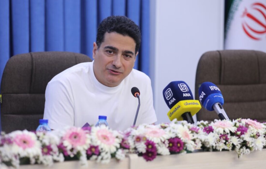حمله روزنامه همشهری به همایون شجریان پس از اظهارنظر درباره لغو کنسرت