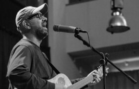 جزئیات اولین کنسرت کینگ رام در تهران پس از پایان جنگ اعلام شد