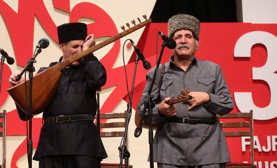 عاشیق حسن اسکندری: هنر عاشیقی صدای دفاع از وطن و ملت است