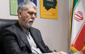 محسن چاوشی چهره سال هنر انقلاب شد؛ پیام ویژه وزیر فرهنگ