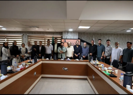 طنین‌انداز شدن صدای ۱۵۰۰ دف در پایتخت؛ بزرگداشت استاد یاسینی در تهران